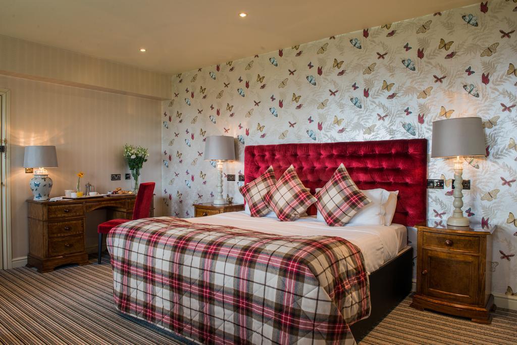 The Coed-Y-Mwstwr Hotel Bridgend  Exterior foto